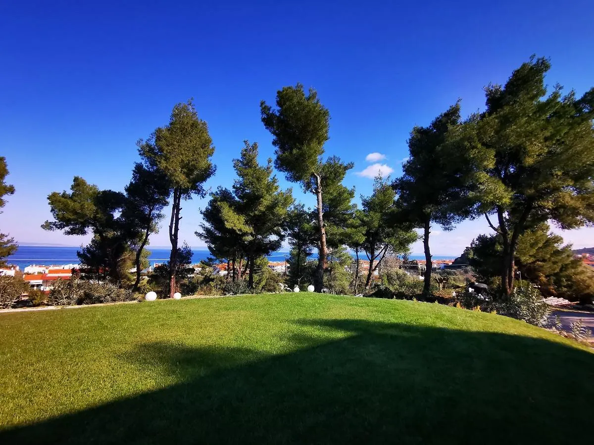 Pine Resort Polychrono